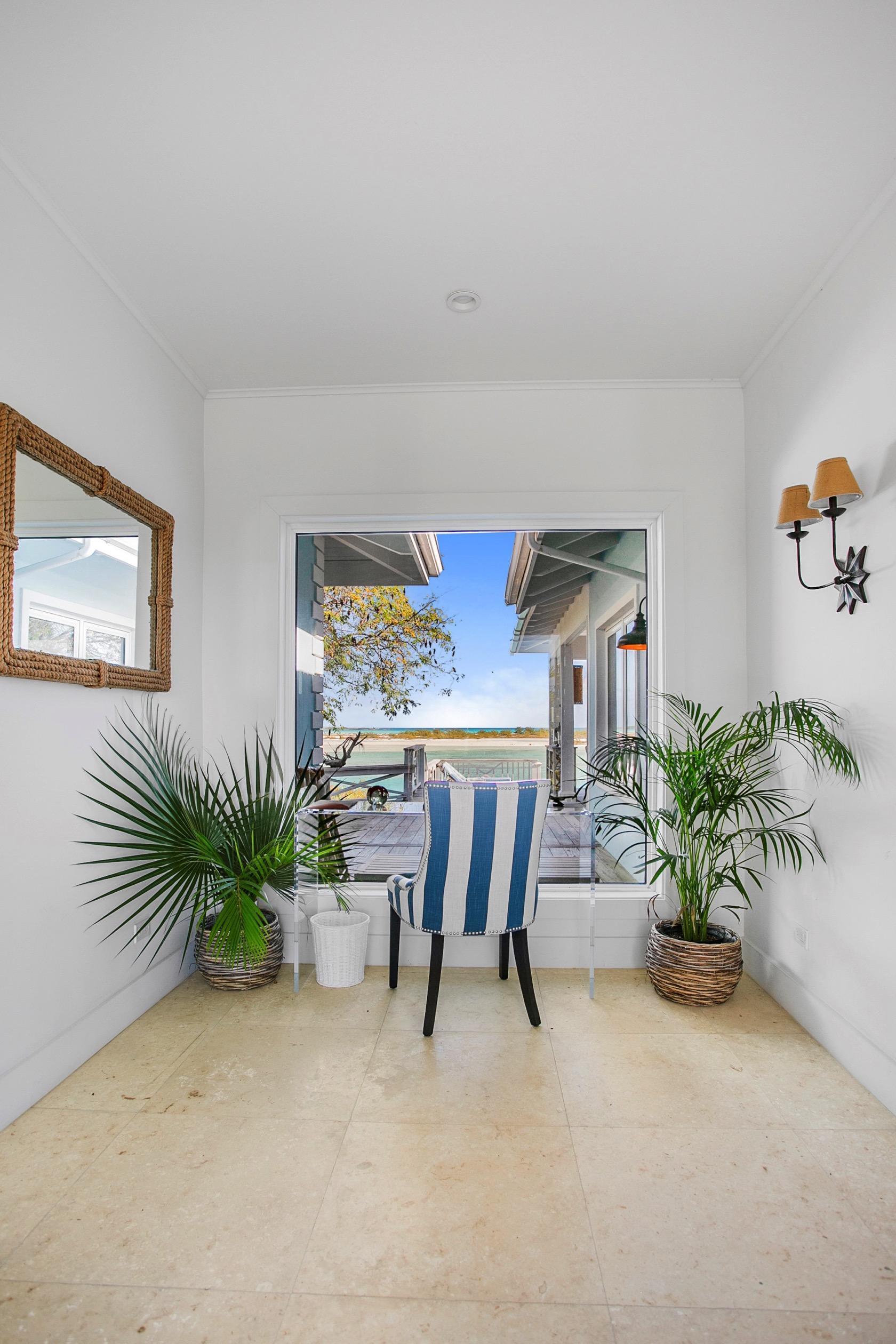 Seating-area-view-of-Ocean-Bahari-house-Great-Exuma-Bahamas