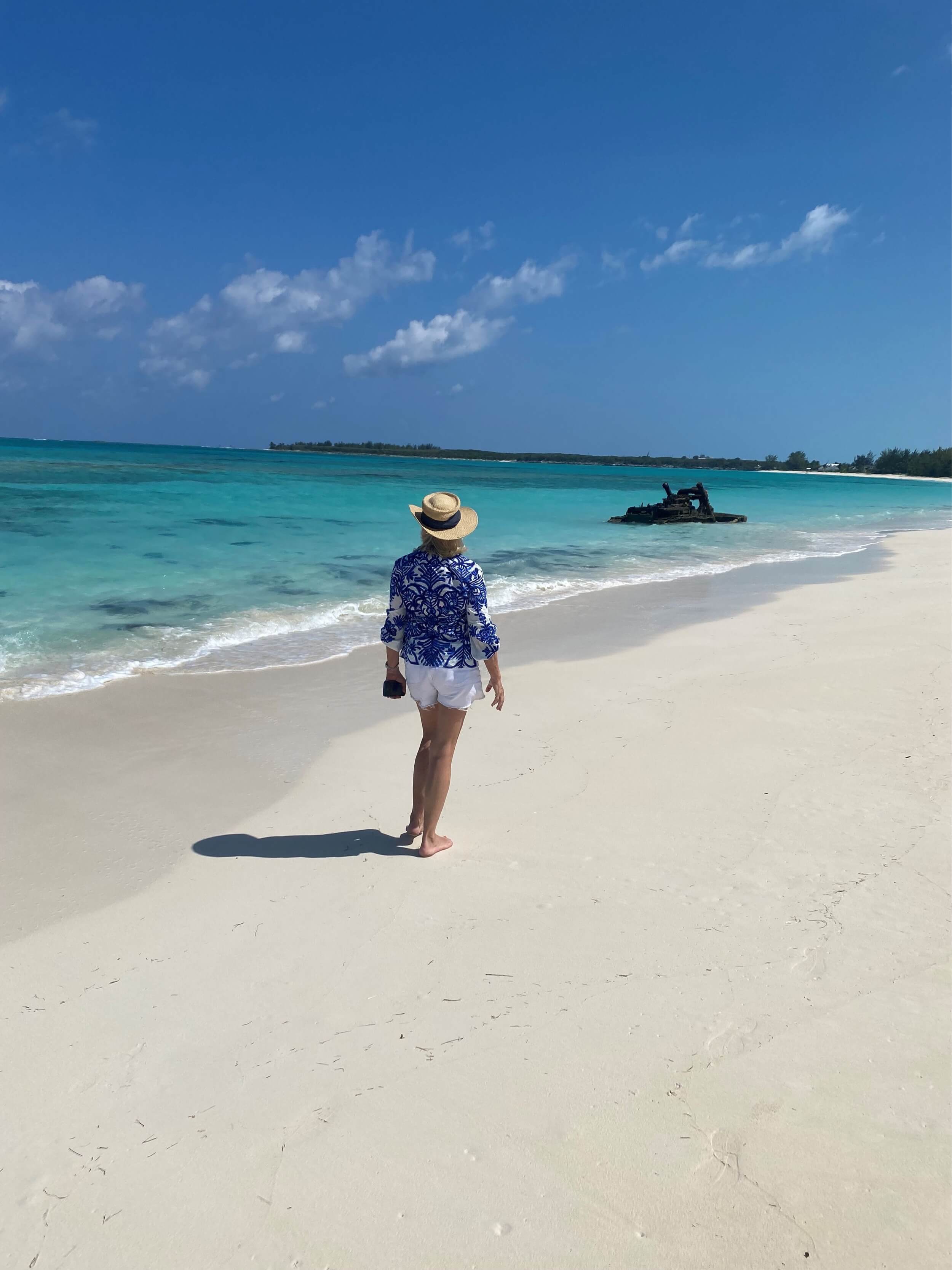 walking-on-the-beach-white-sand-exuma